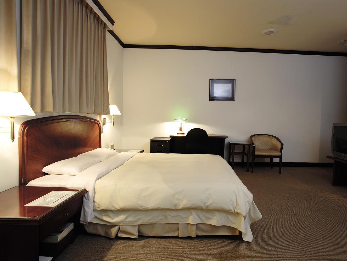 Abbo Hotel Đài Nam Ngoại thất bức ảnh