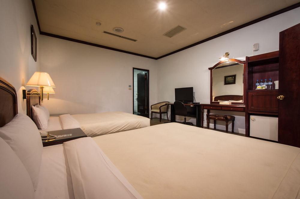 Abbo Hotel Đài Nam Ngoại thất bức ảnh